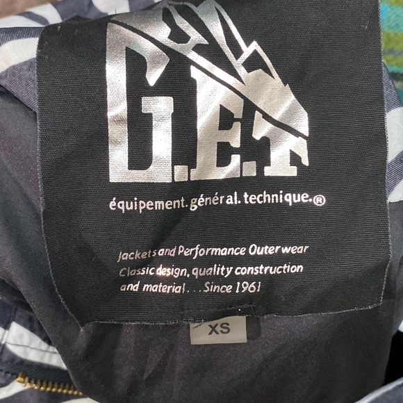 NWT G.E.T. Women’s XS Zebra Print LightWeight Water Resistant Hidden Hood Jacket - Picture 15 of 16